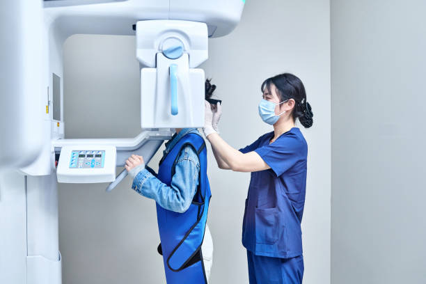 Best Emergency Dental Extractions in Nash, TX